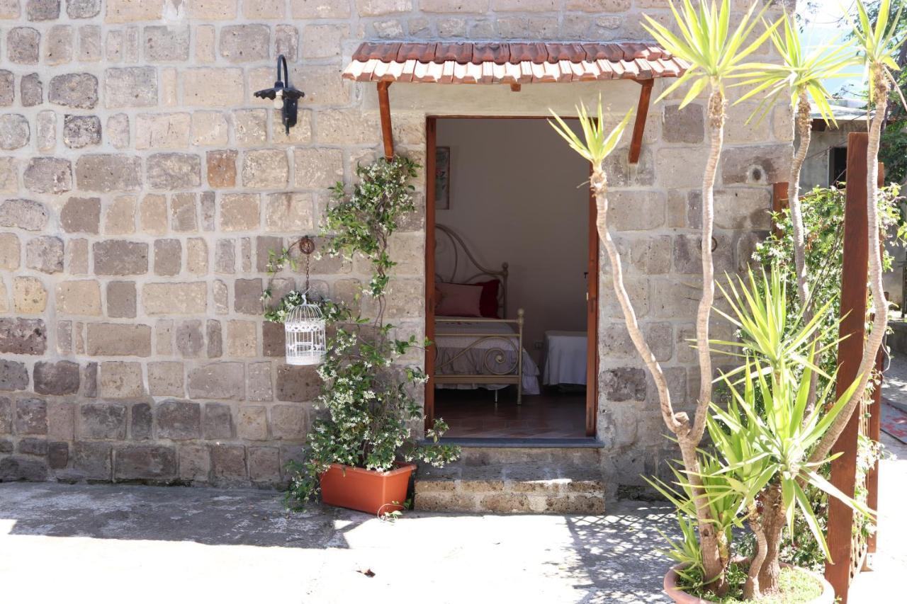 Emy'S Country House Lägenhet Castellammare di Stabia Exteriör bild