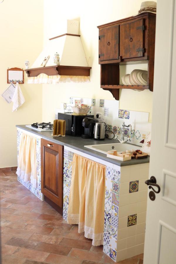 Emy'S Country House Lägenhet Castellammare di Stabia Exteriör bild