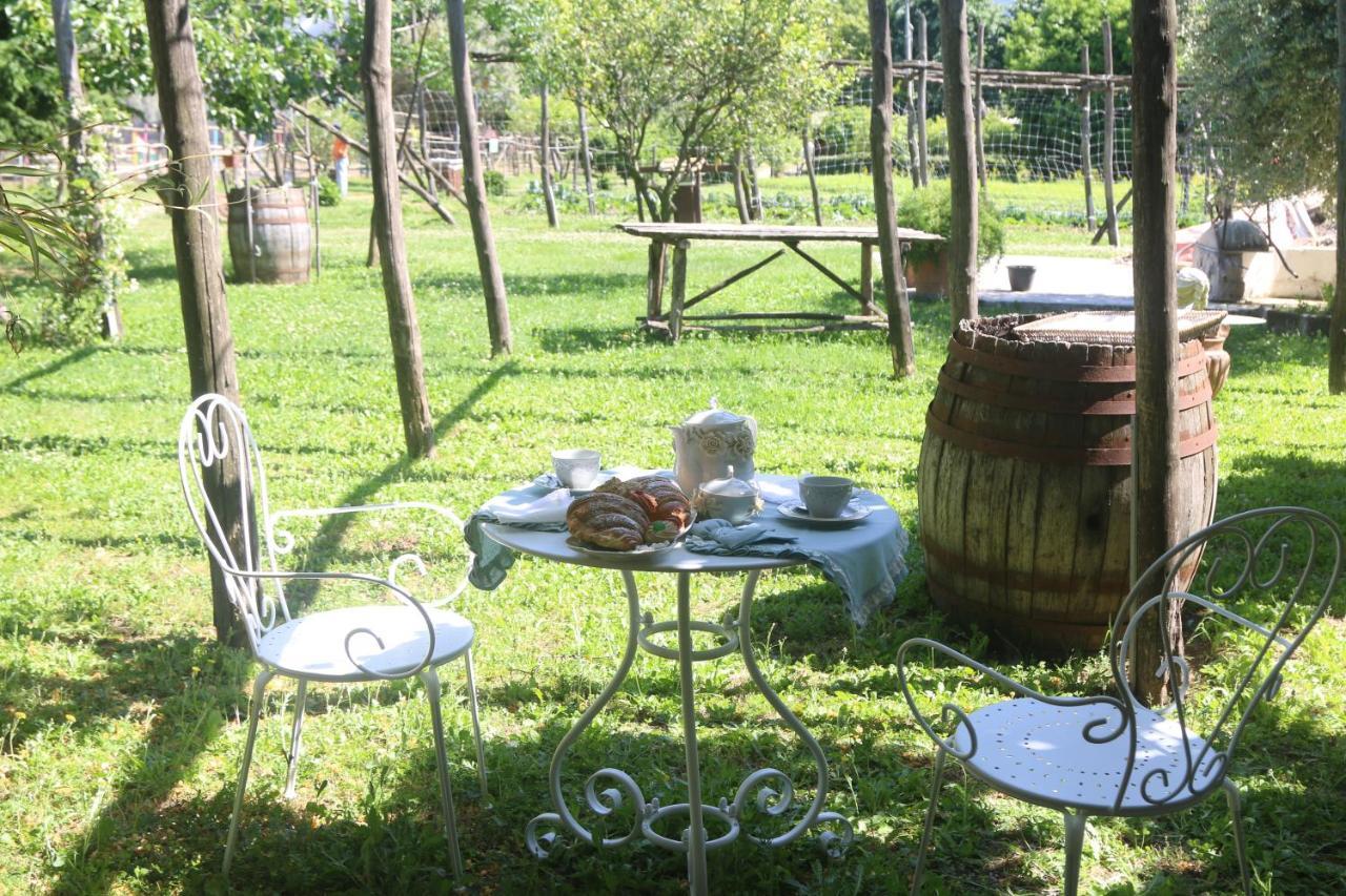 Emy'S Country House Lägenhet Castellammare di Stabia Exteriör bild